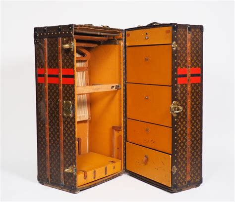 malle ancienne louis vuitton|Louis Vuitton wardrobe.